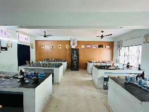 Maruthi Science Lab Equipment for Schools