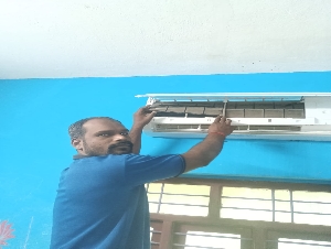 Sakthivel AC Technician
